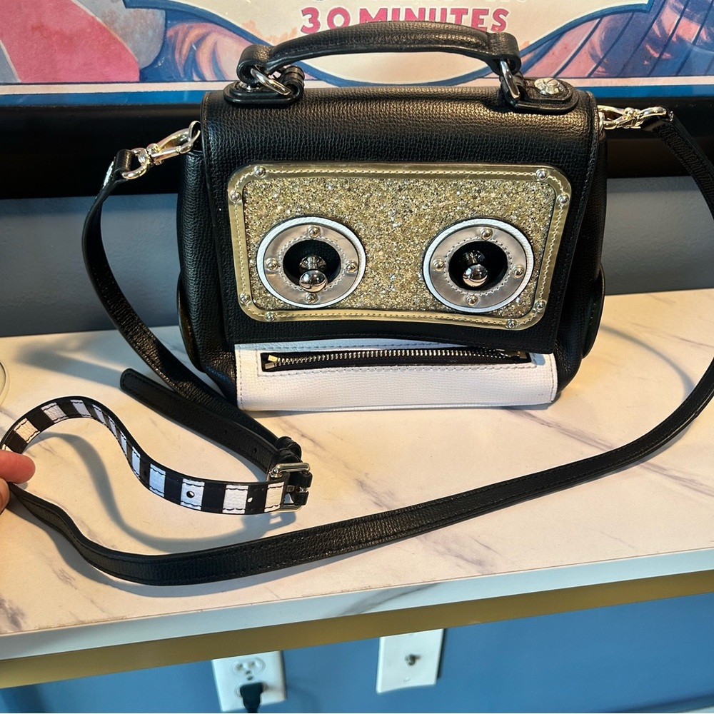 Henri Bendel crossbody fold over Robot Bag - Picture 2 of 14